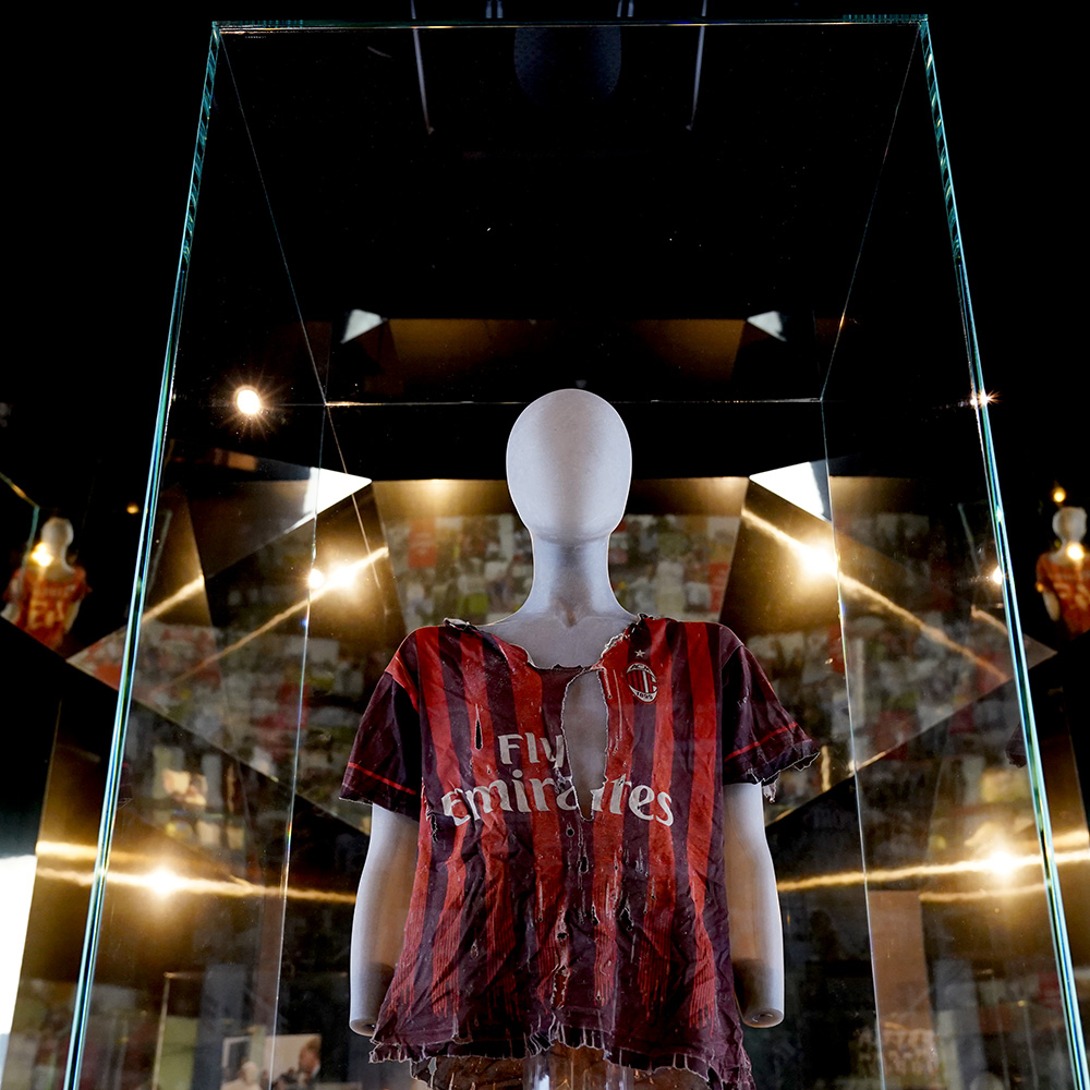 AC Milan launches its first-ever NFT – proceeds will support Fondazione  Milan's global charitable initiatives – Fondazione Milan
